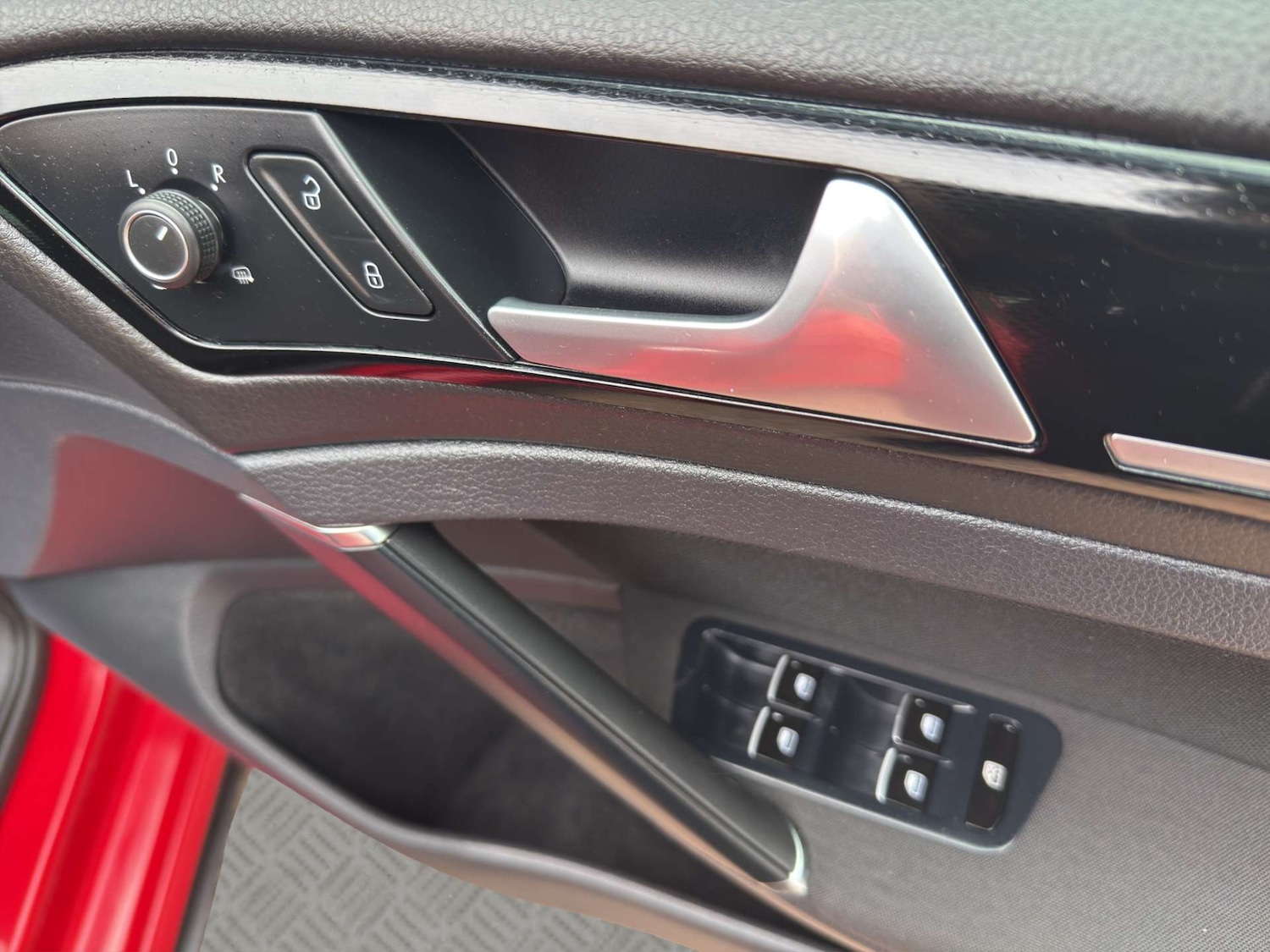 Used Volkswagen Golf 2015 for sale - 76219294: Photo 45