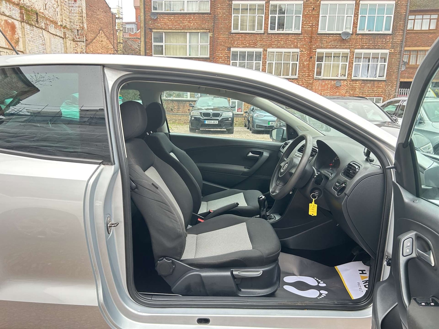 Used Volkswagen Polo 2014 for sale - 77422780: Photo 14