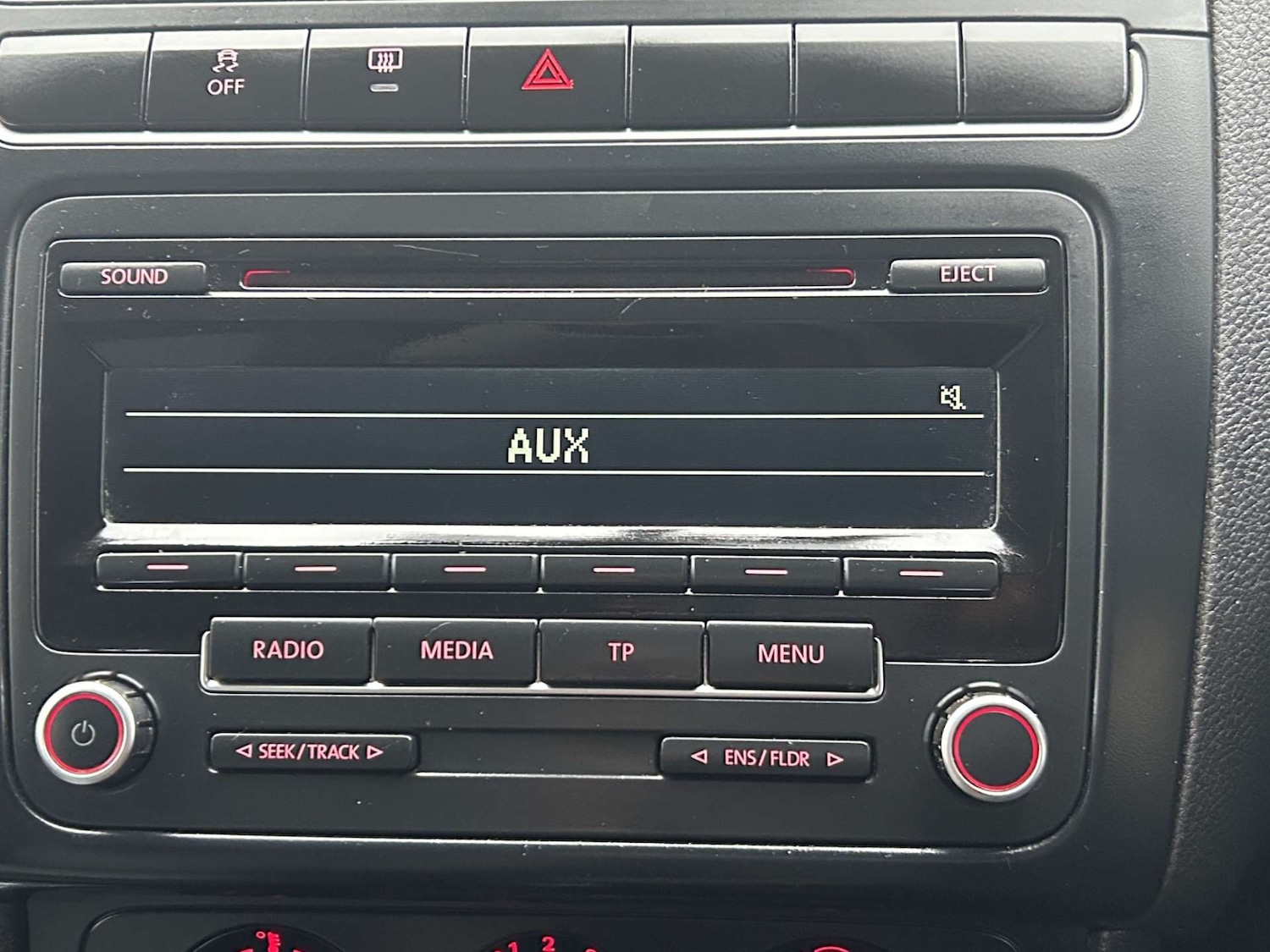 Used Volkswagen Polo 2014 for sale - 77422780: Photo 24