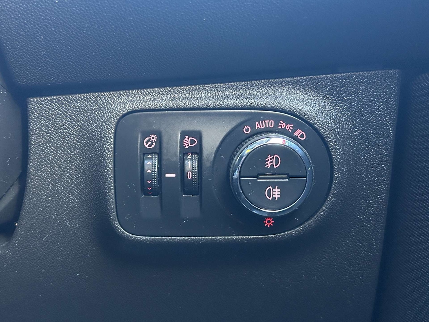 Used Vauxhall Corsa 2019 for sale - 77891341: Photo 24