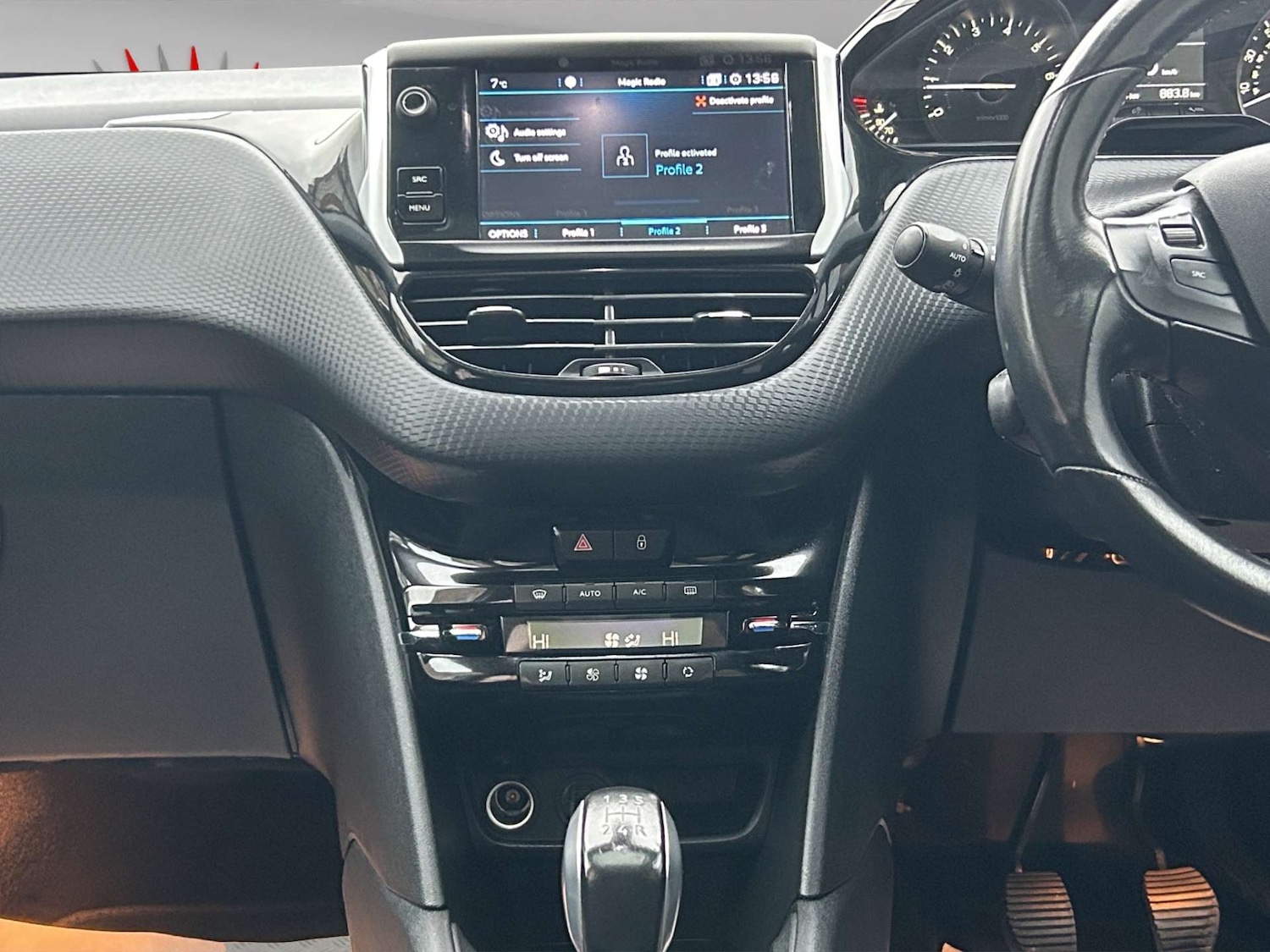 Used Peugeot 208 2019 for sale - 77047460: Photo 23