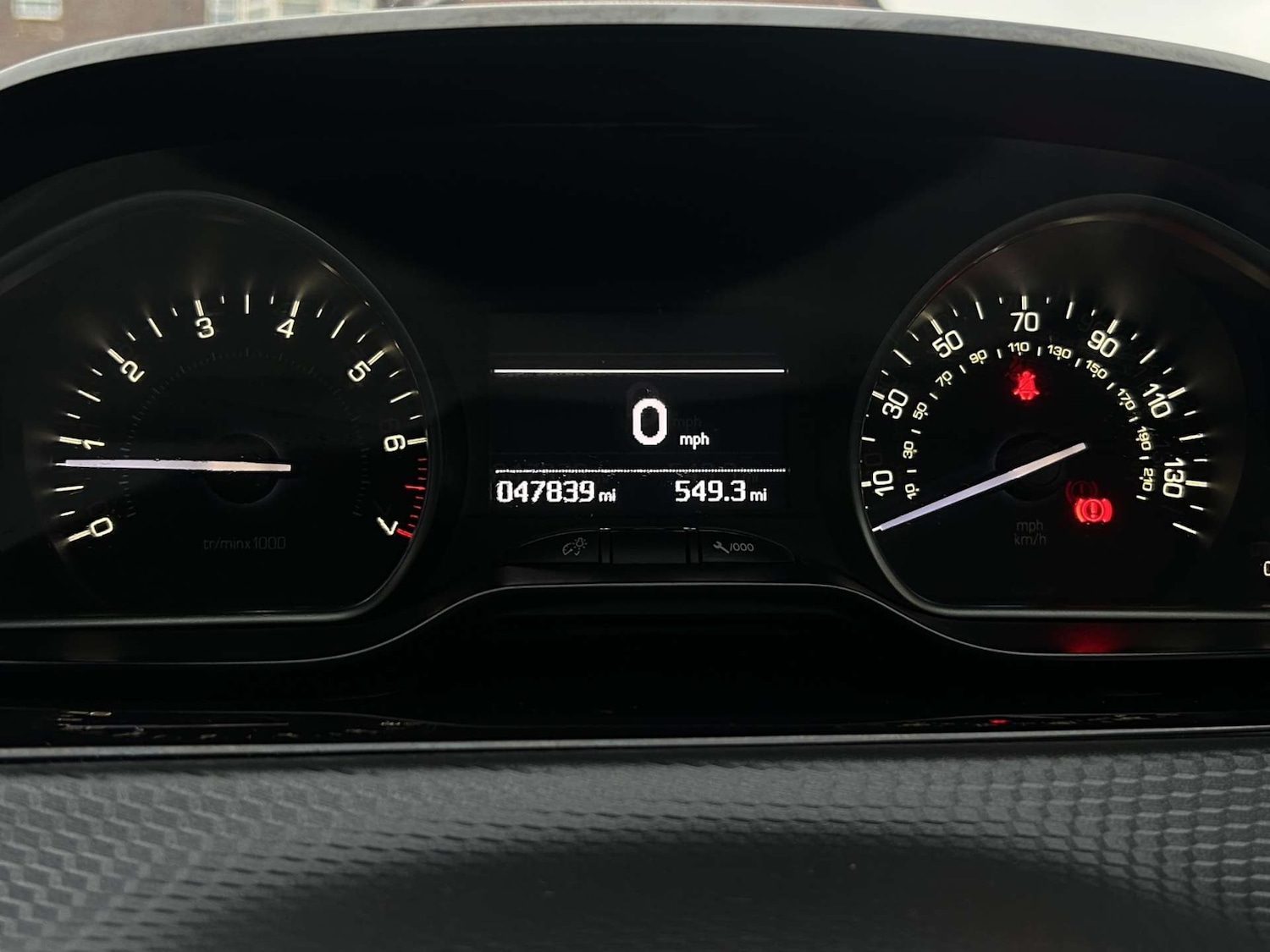 Used Peugeot 208 2019 for sale - 77047460: Photo 24