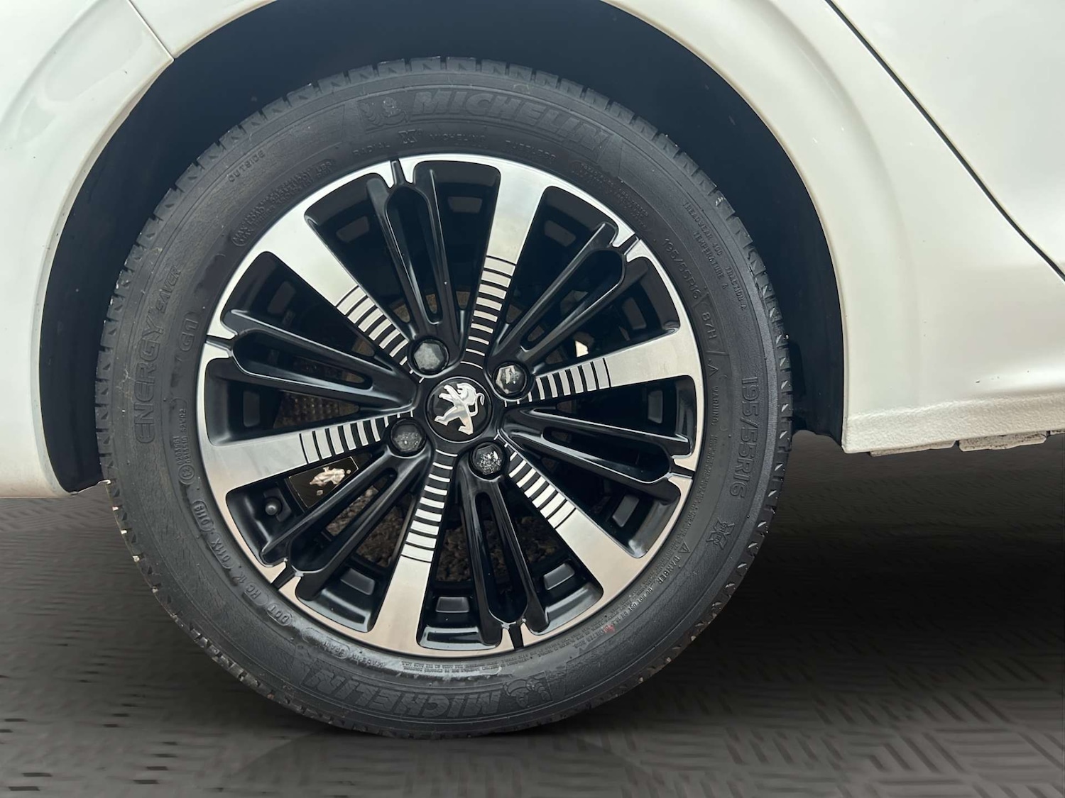 Used Peugeot 208 2019 for sale - 77047460: Photo 51