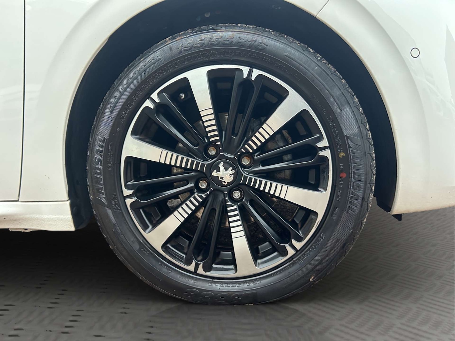 Used Peugeot 208 2019 for sale - 77047460: Photo 52