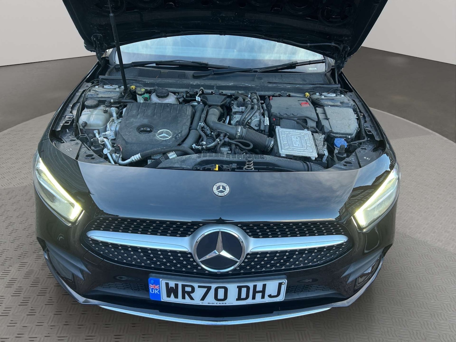 Used Mercedes-Benz A-Class 2020 for sale - 77355559: Photo 2