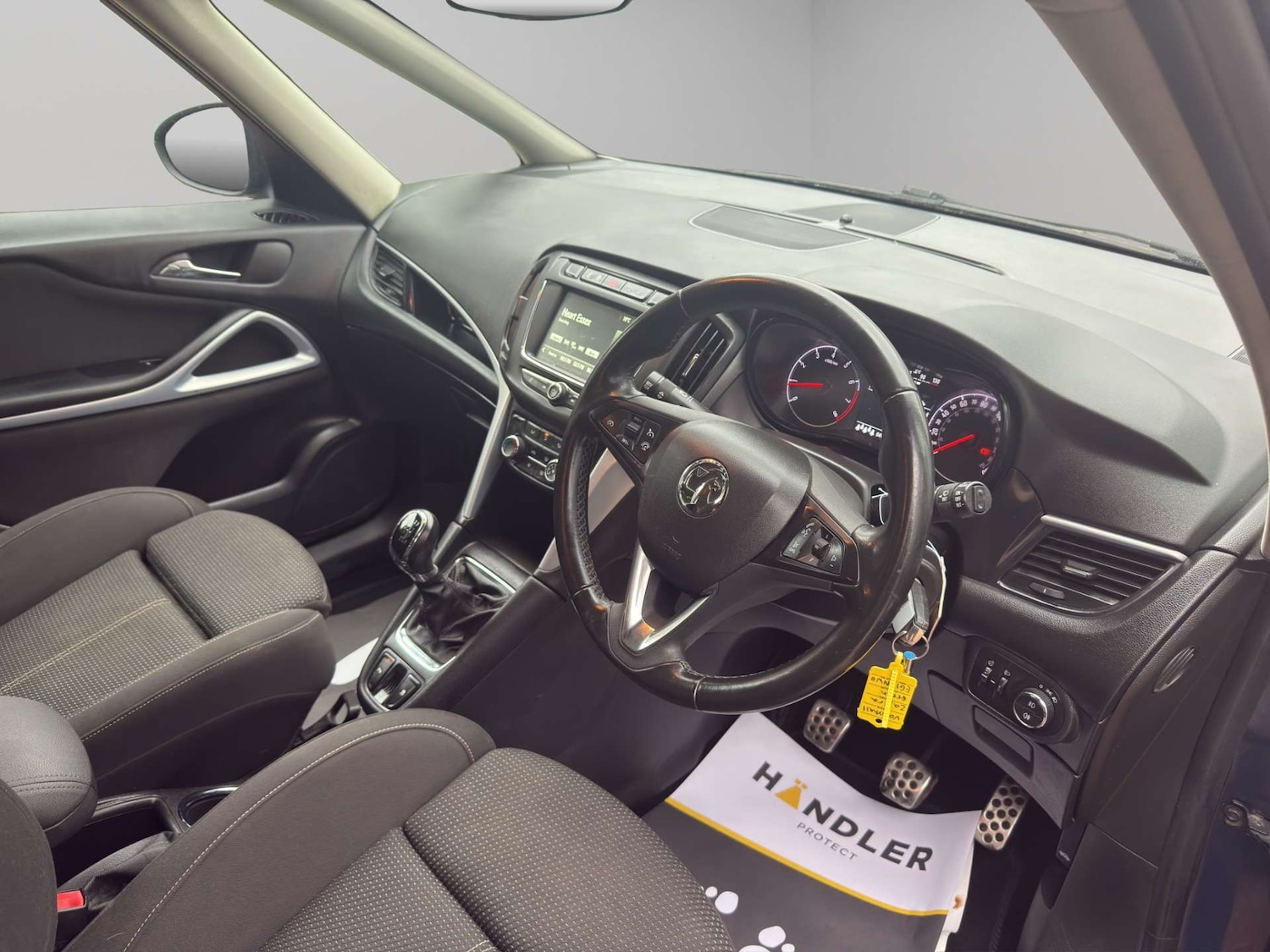 Used Vauxhall Zafira 2017 for sale - 76830152: Photo 12