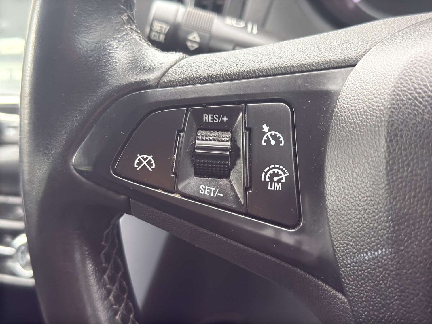 Used Vauxhall Zafira 2017 for sale - 76830152: Photo 34