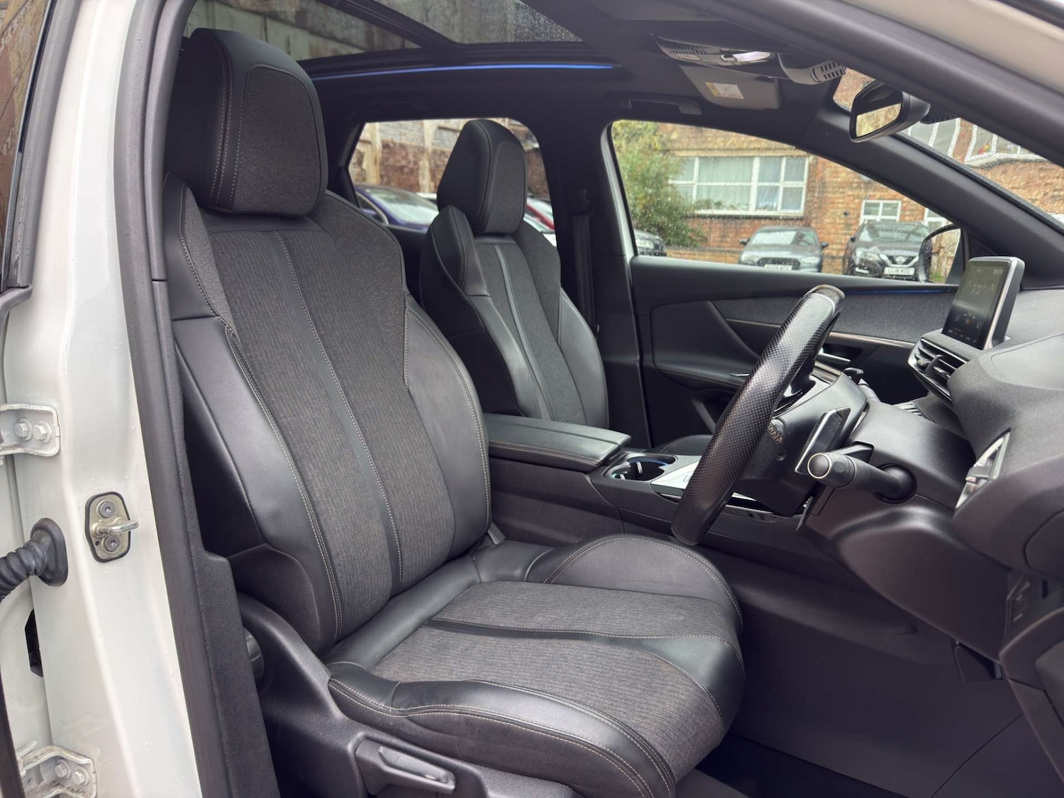 Used Peugeot 3008 2019 for sale - 76437887: Photo 13