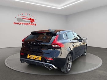 Used Volvo V40 2015 for sale - 78681902: Photo