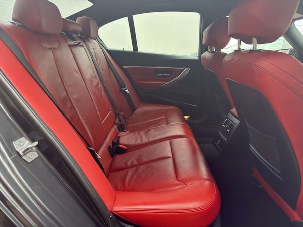 Used BMW 3 Series 2018 for sale - 76313290: Photo 17