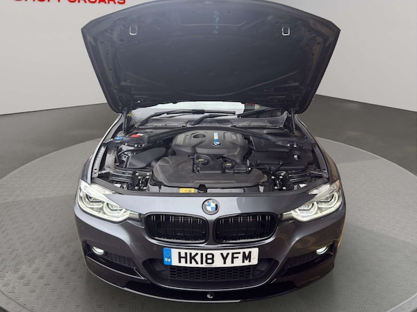 Used BMW 3 Series 2018 for sale - 76313290: Photo 2