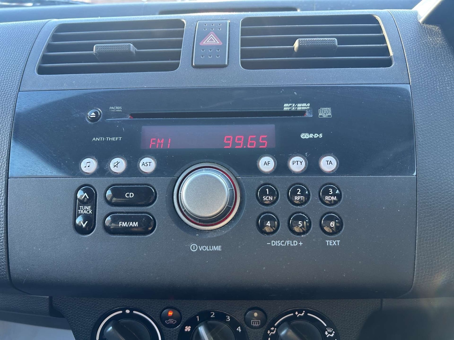 Used Suzuki Swift 2006 for sale - 77079018: Photo 29