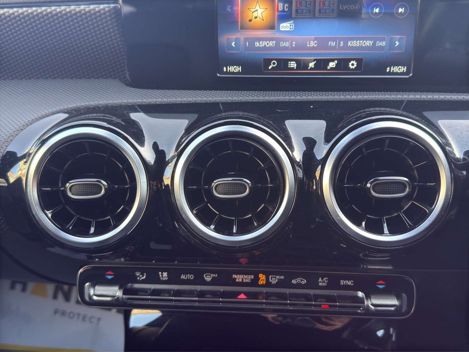 Used Mercedes-Benz A-Class 2019 for sale - 77594880: Photo 30