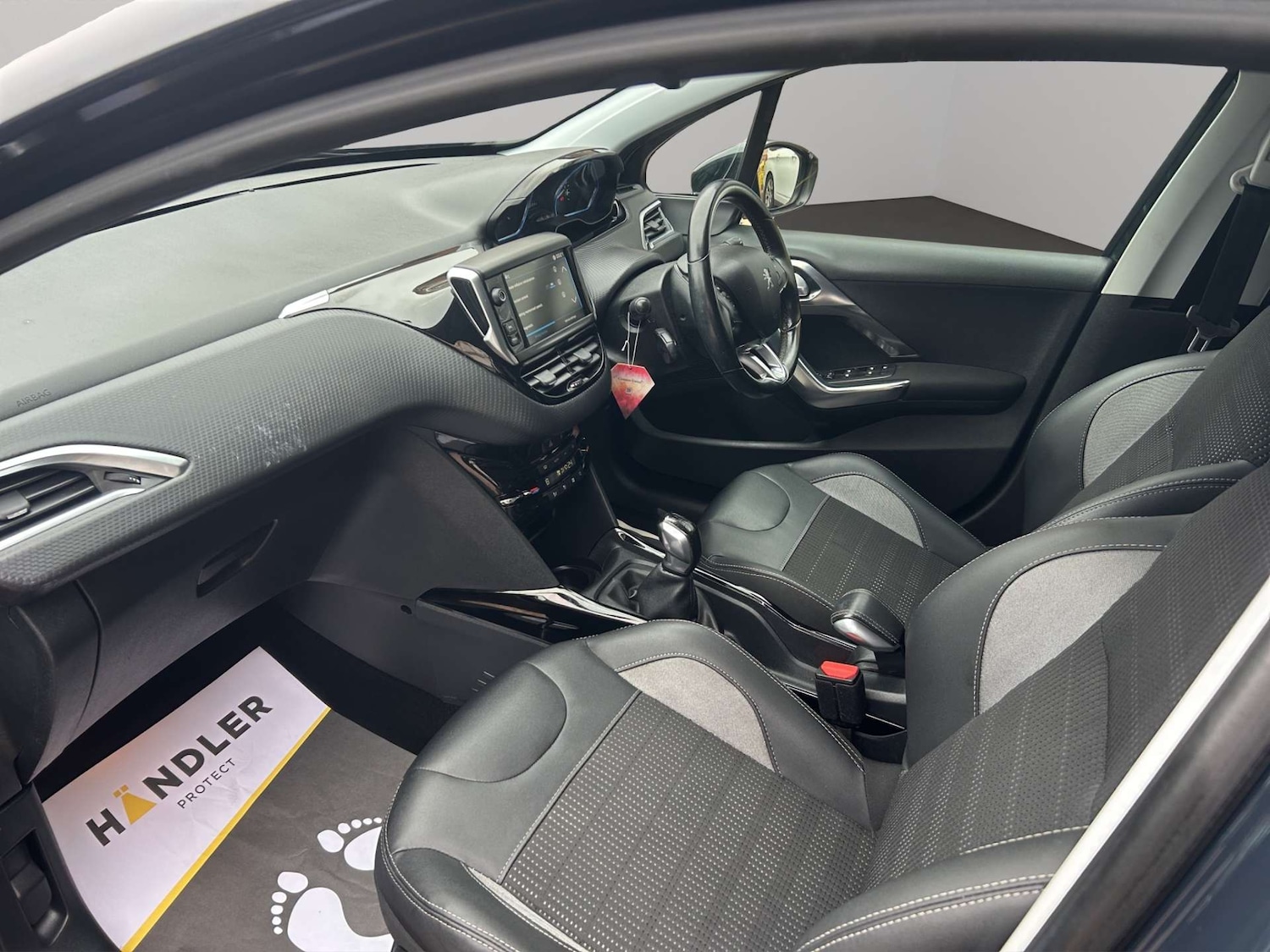 Used Peugeot 2008 2019 for sale - 77735040: Photo 17