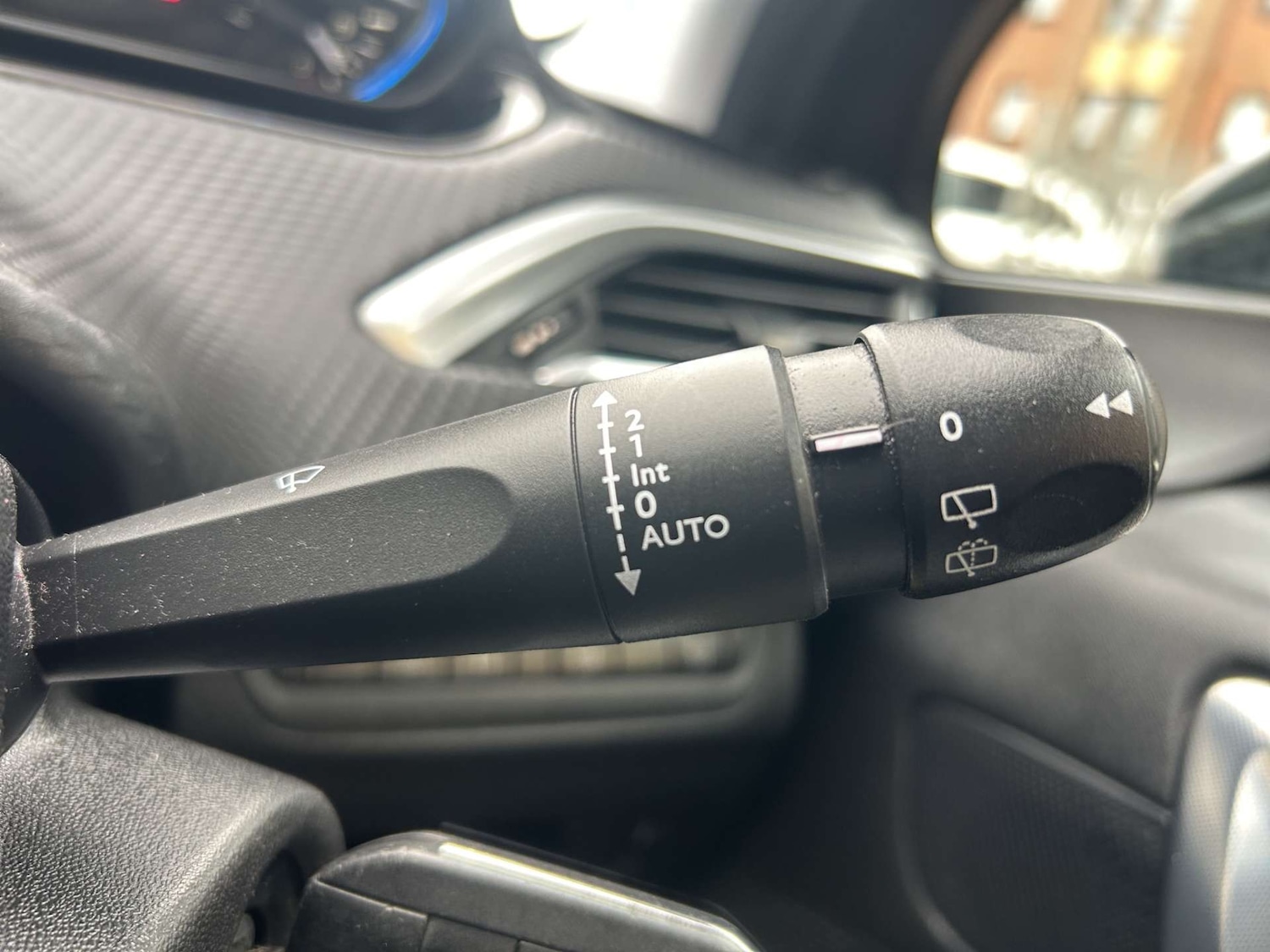 Used Peugeot 2008 2019 for sale - 77735040: Photo 32