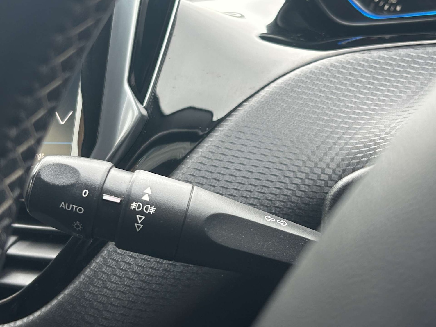 Used Peugeot 2008 2019 for sale - 77735040: Photo 34