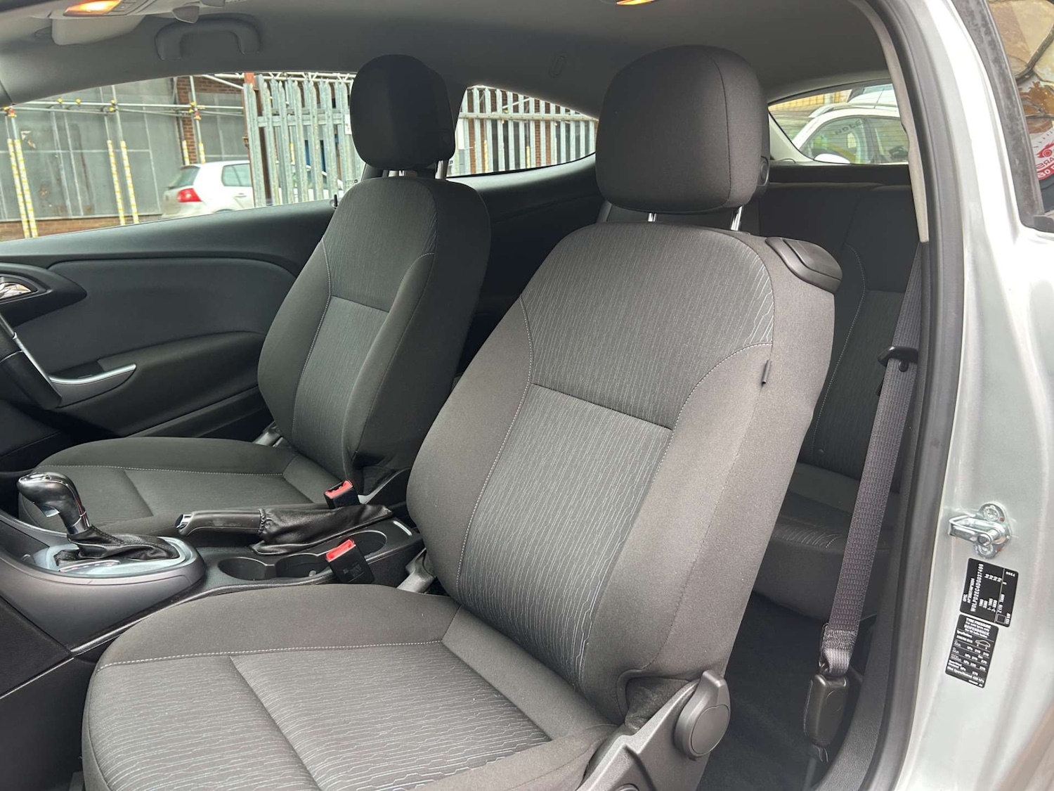 Used Vauxhall Astra 2012 for sale - 77877318: Photo 17