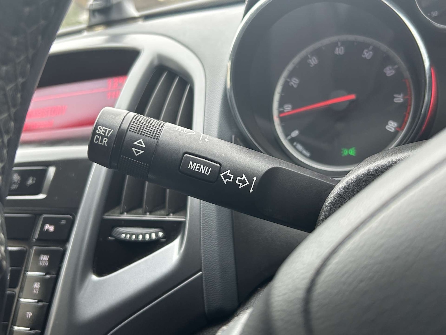 Used Vauxhall Astra 2012 for sale - 77877318: Photo 24