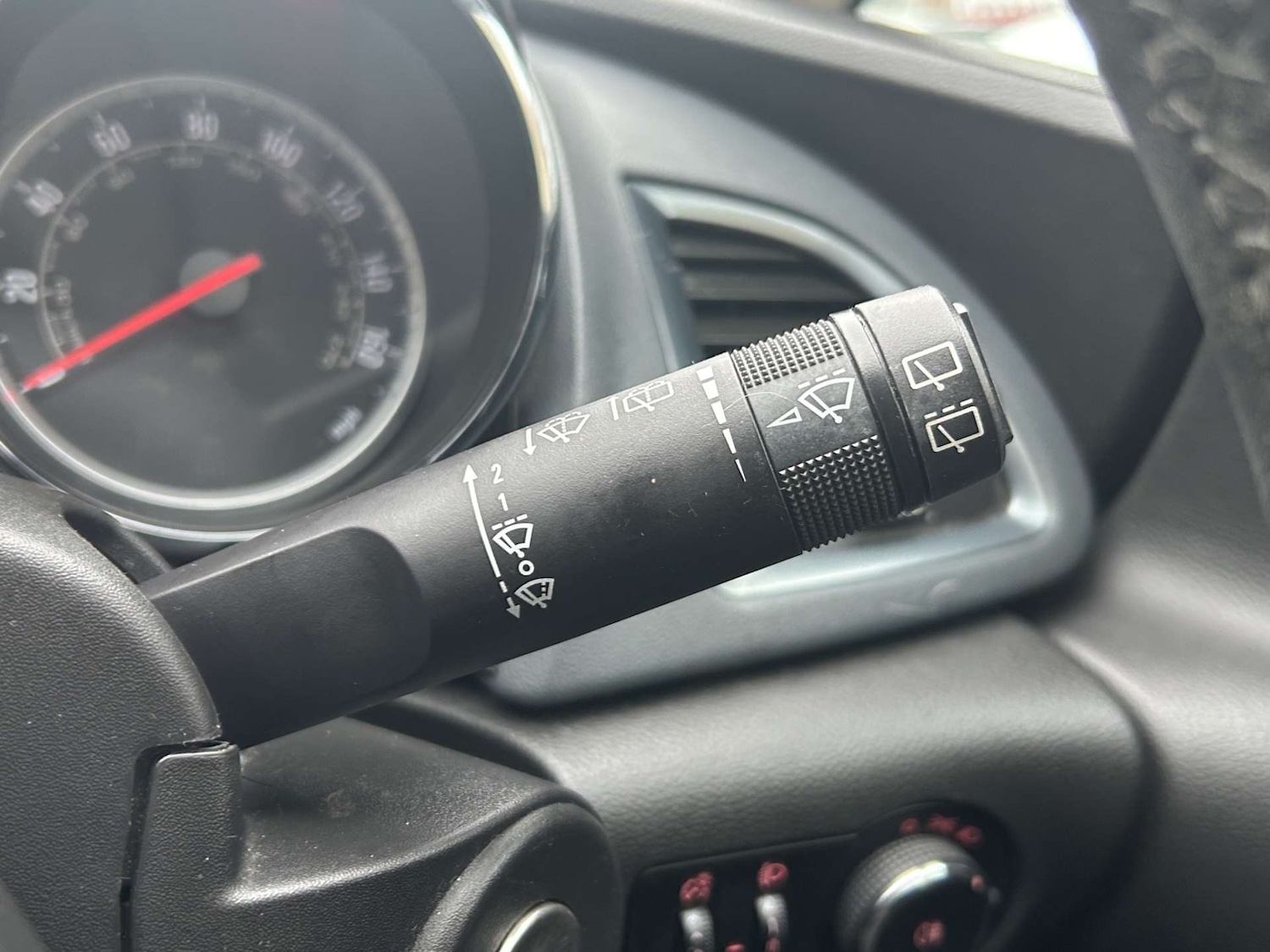 Used Vauxhall Astra 2012 for sale - 77877318: Photo 26