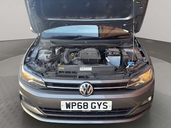 Used Volkswagen Polo 2018 for sale - 79386498: Photo