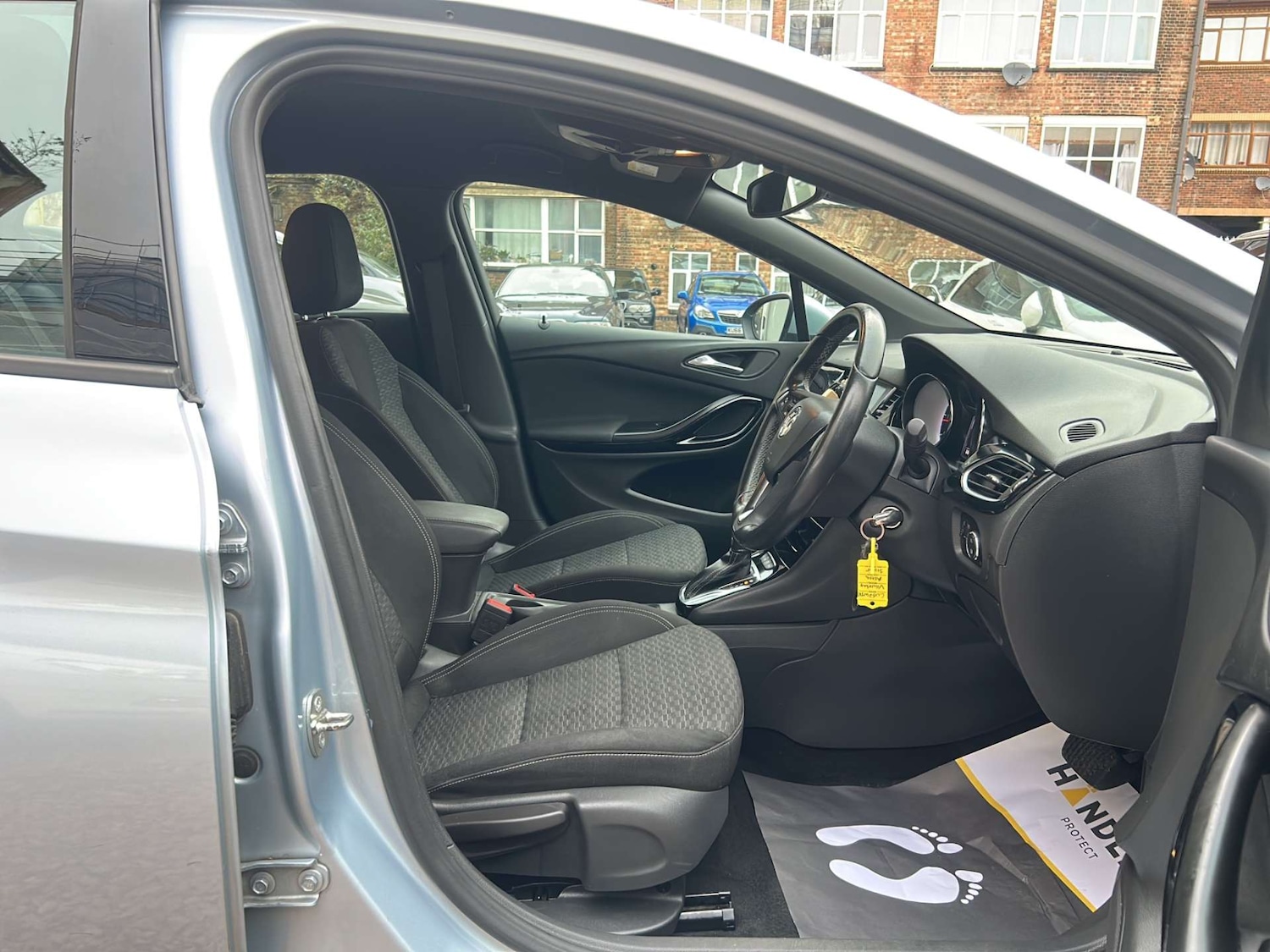 Used Vauxhall Astra 2017 for sale - 76830884: Photo 12