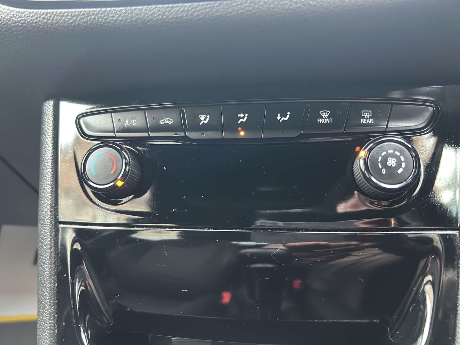 Used Vauxhall Astra 2017 for sale - 76830884: Photo 32