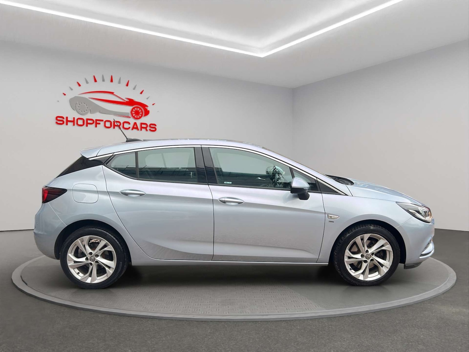 Used Vauxhall Astra 2017 for sale - 76830884: Photo 4