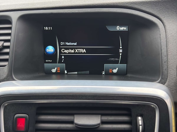 Used Volvo V60 2014 for sale - 76290968: Photo 27