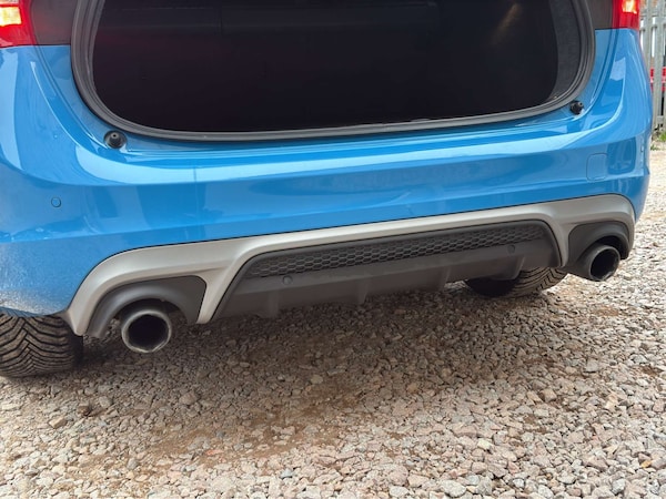 Used Volvo V60 2014 for sale - 76290968: Photo 47