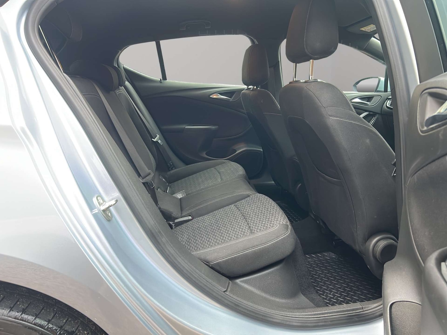 Used Vauxhall Astra 2017 for sale - 76642949: Photo 14