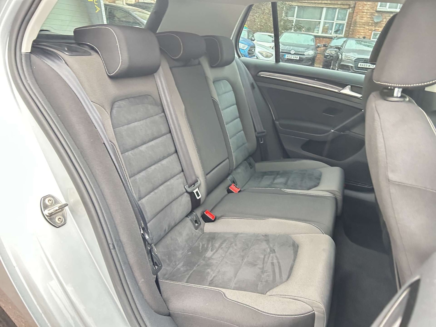 Used Volkswagen Golf 2024 for sale - 77247850: Photo 15