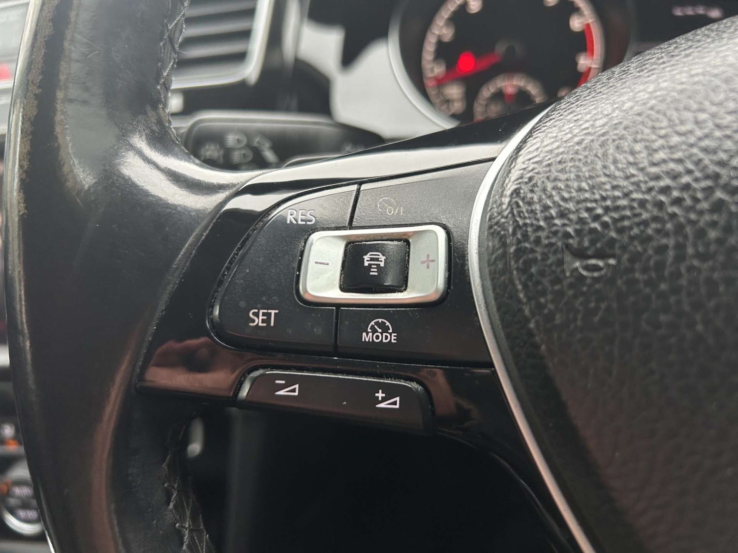 Used Volkswagen Golf 2024 for sale - 77247850: Photo 38