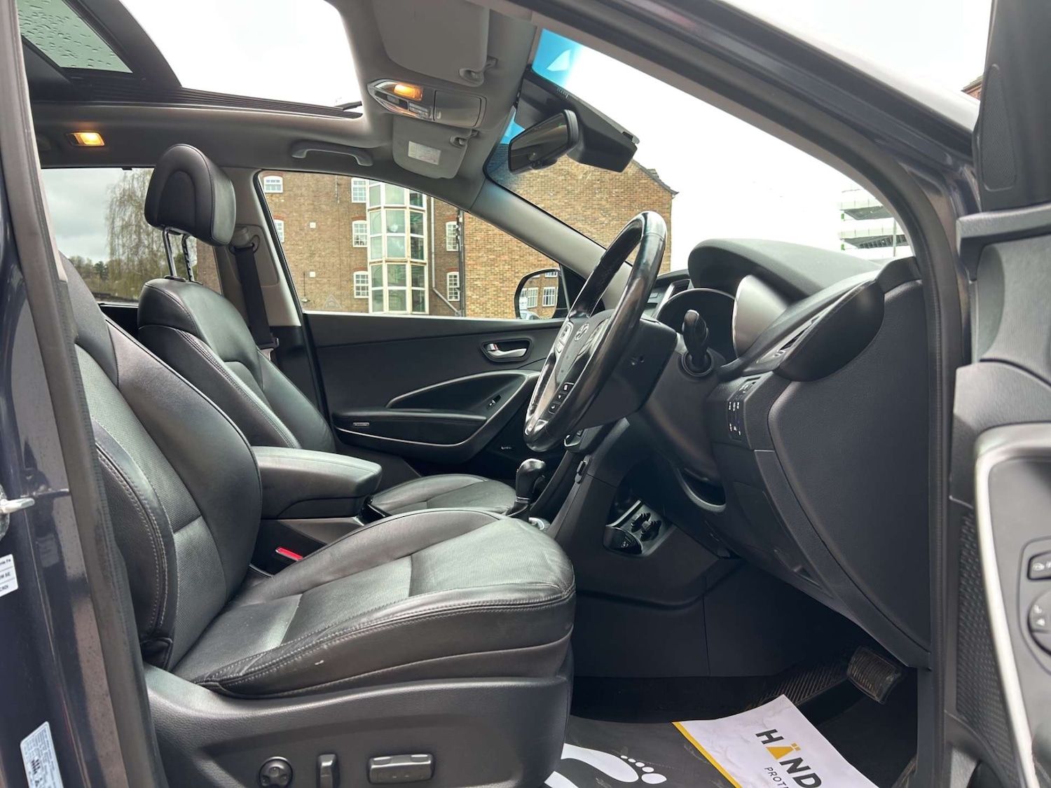 Used Hyundai Santa Fe 2017 for sale - 78124711: Photo 13