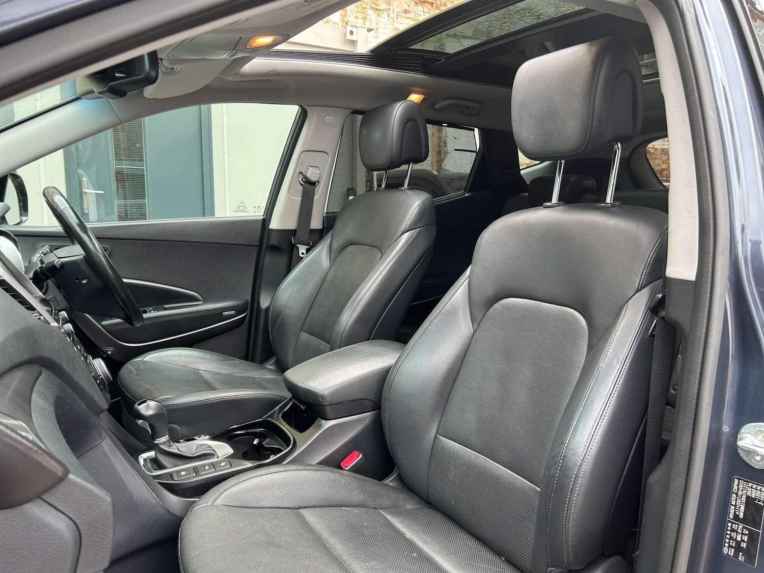 Used Hyundai Santa Fe 2017 for sale - 78124711: Photo 20