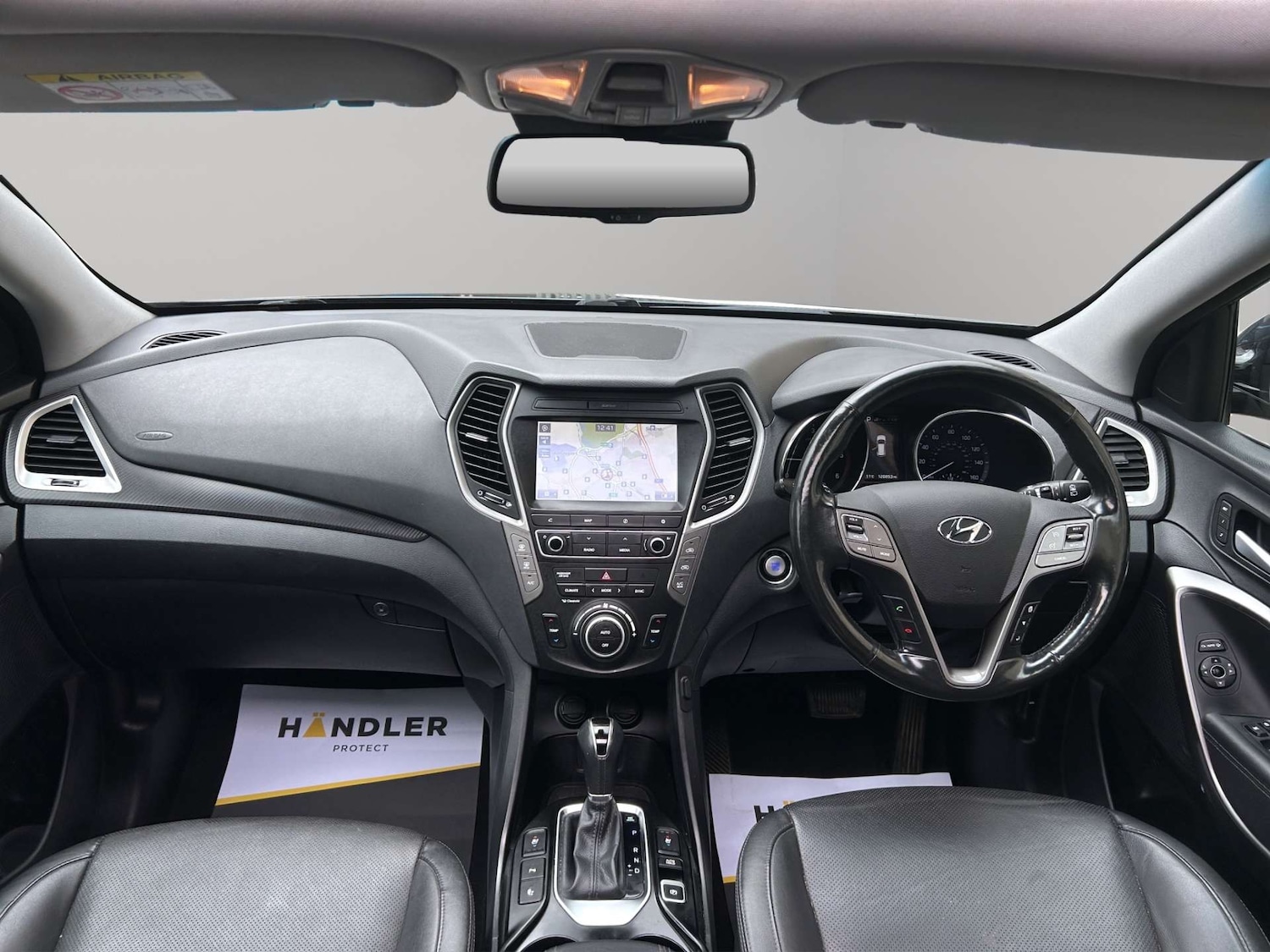 Used Hyundai Santa Fe 2017 for sale - 78124711: Photo 26