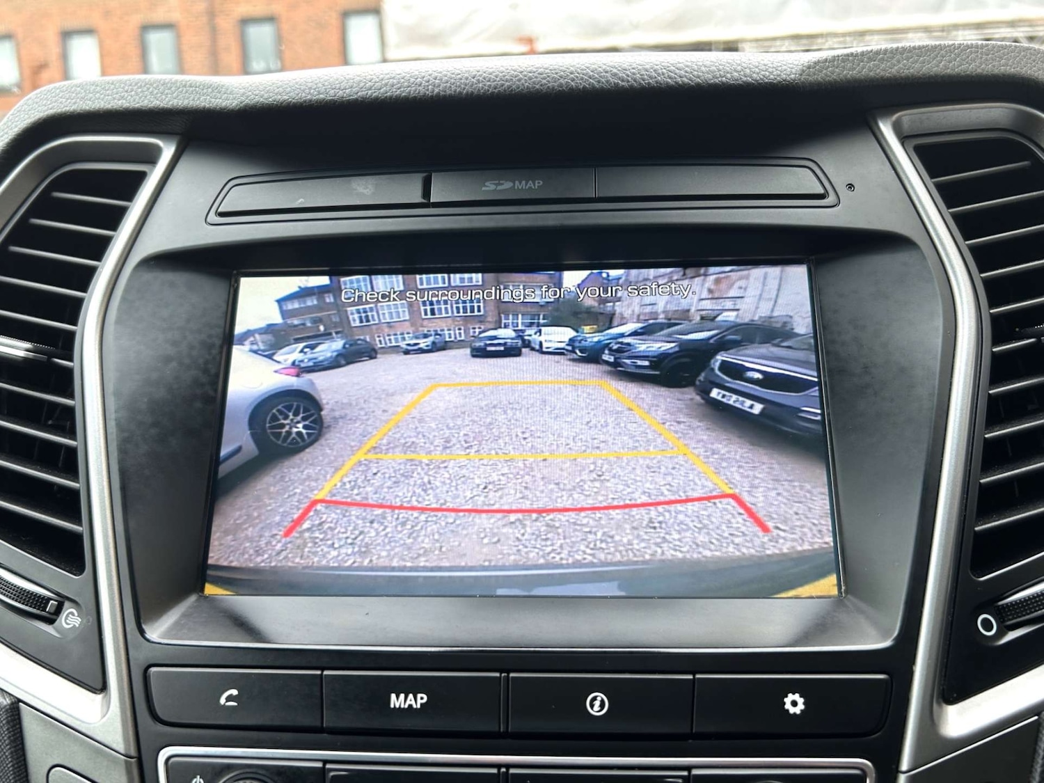 Used Hyundai Santa Fe 2017 for sale - 78124711: Photo 32