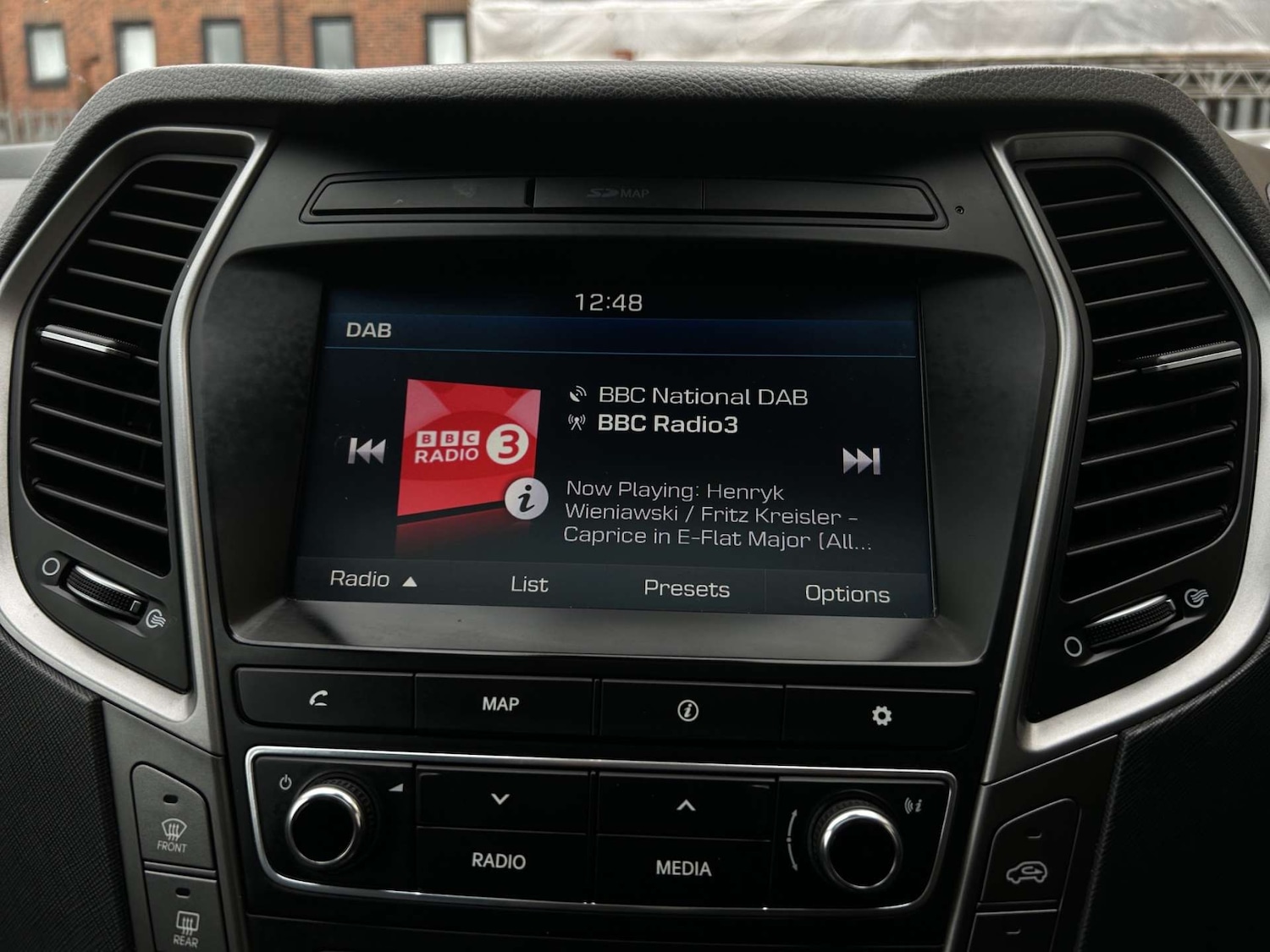 Used Hyundai Santa Fe 2017 for sale - 78124711: Photo 34