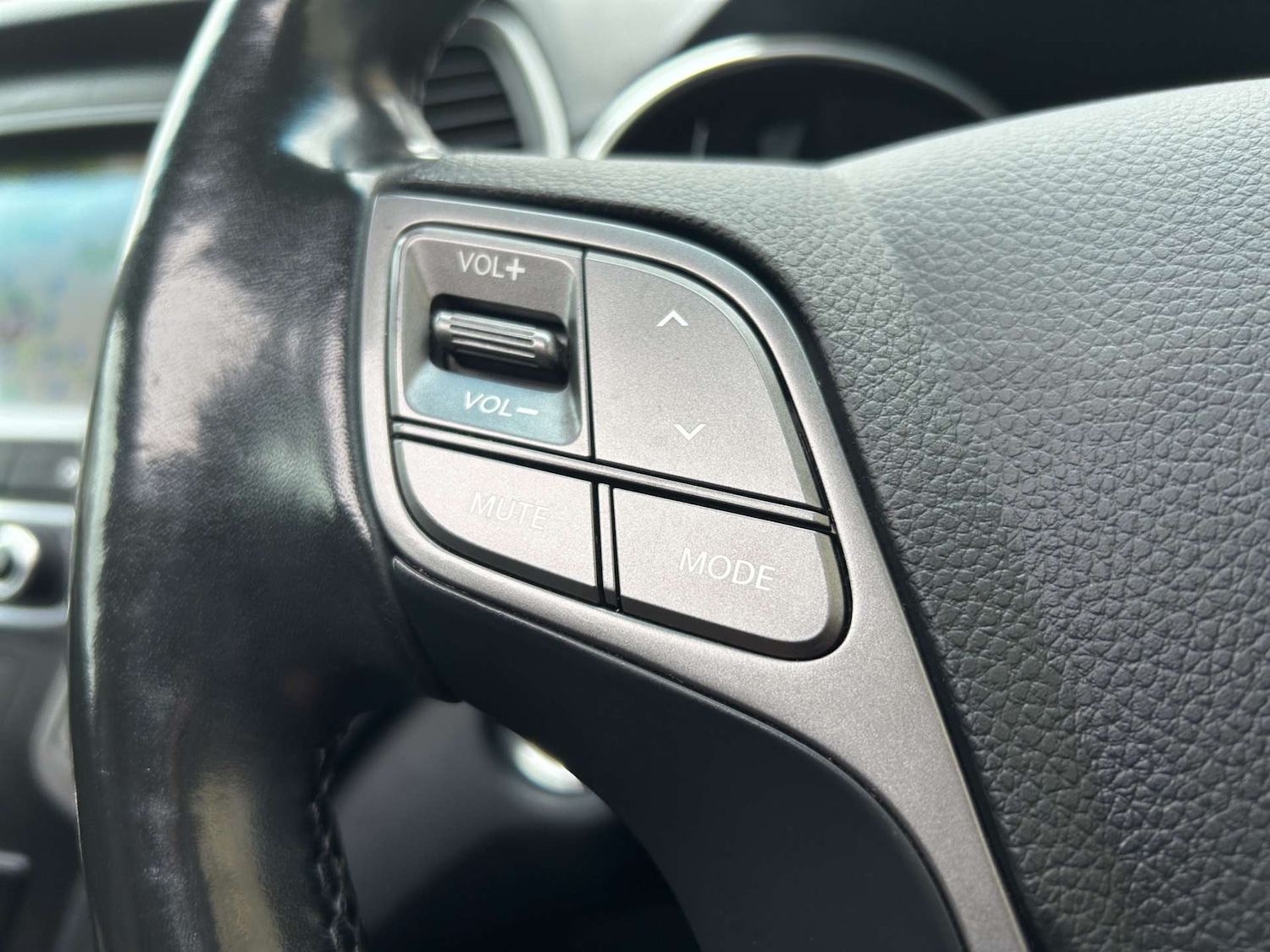 Used Hyundai Santa Fe 2017 for sale - 78124711: Photo 45