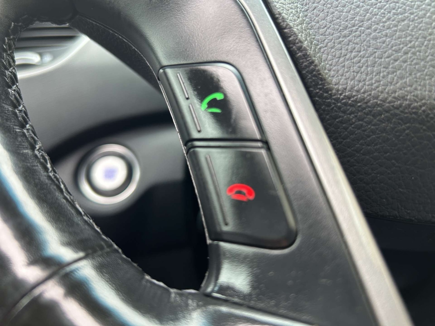 Used Hyundai Santa Fe 2017 for sale - 78124711: Photo 46