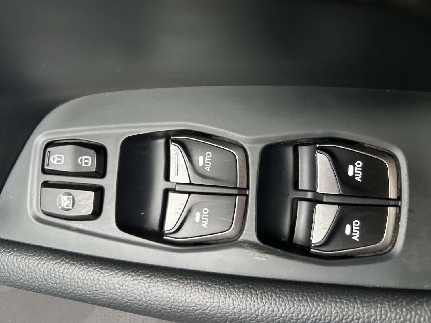 Used Hyundai Santa Fe 2017 for sale - 78124711: Photo 53