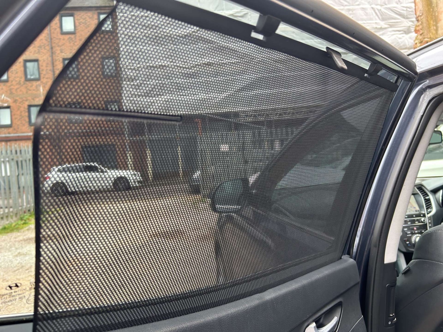 Used Hyundai Santa Fe 2017 for sale - 78124711: Photo 59