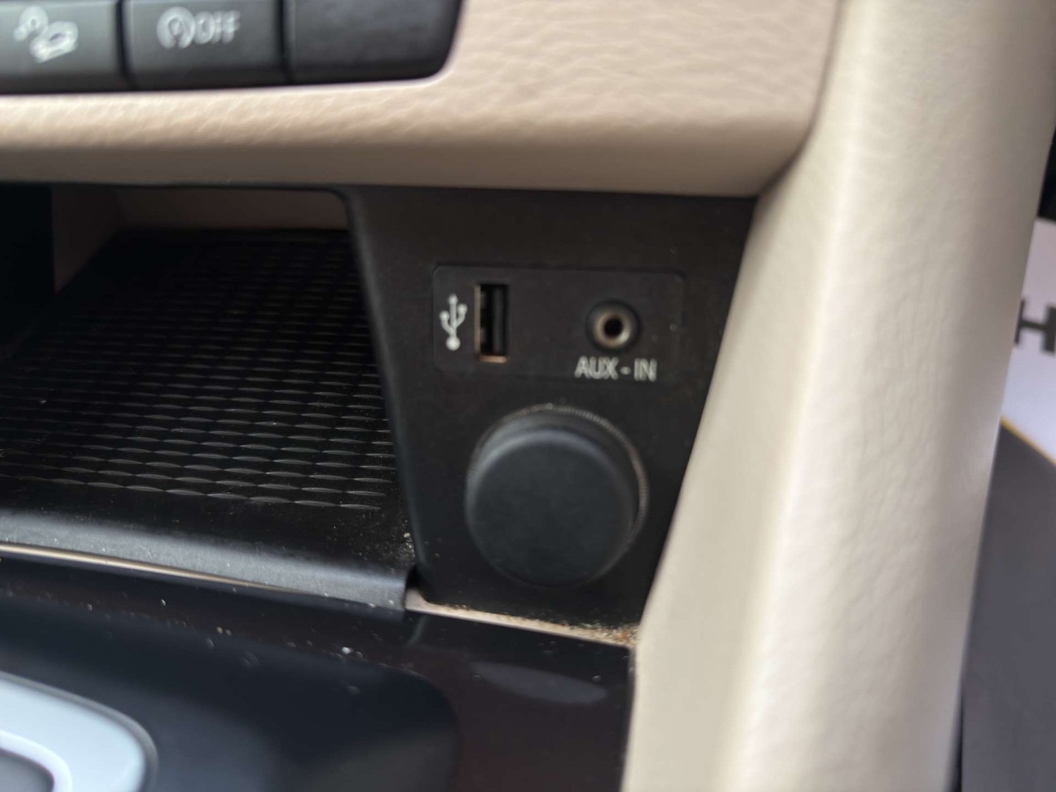 Used BMW X1 2015 for sale - 76509318: Photo 44