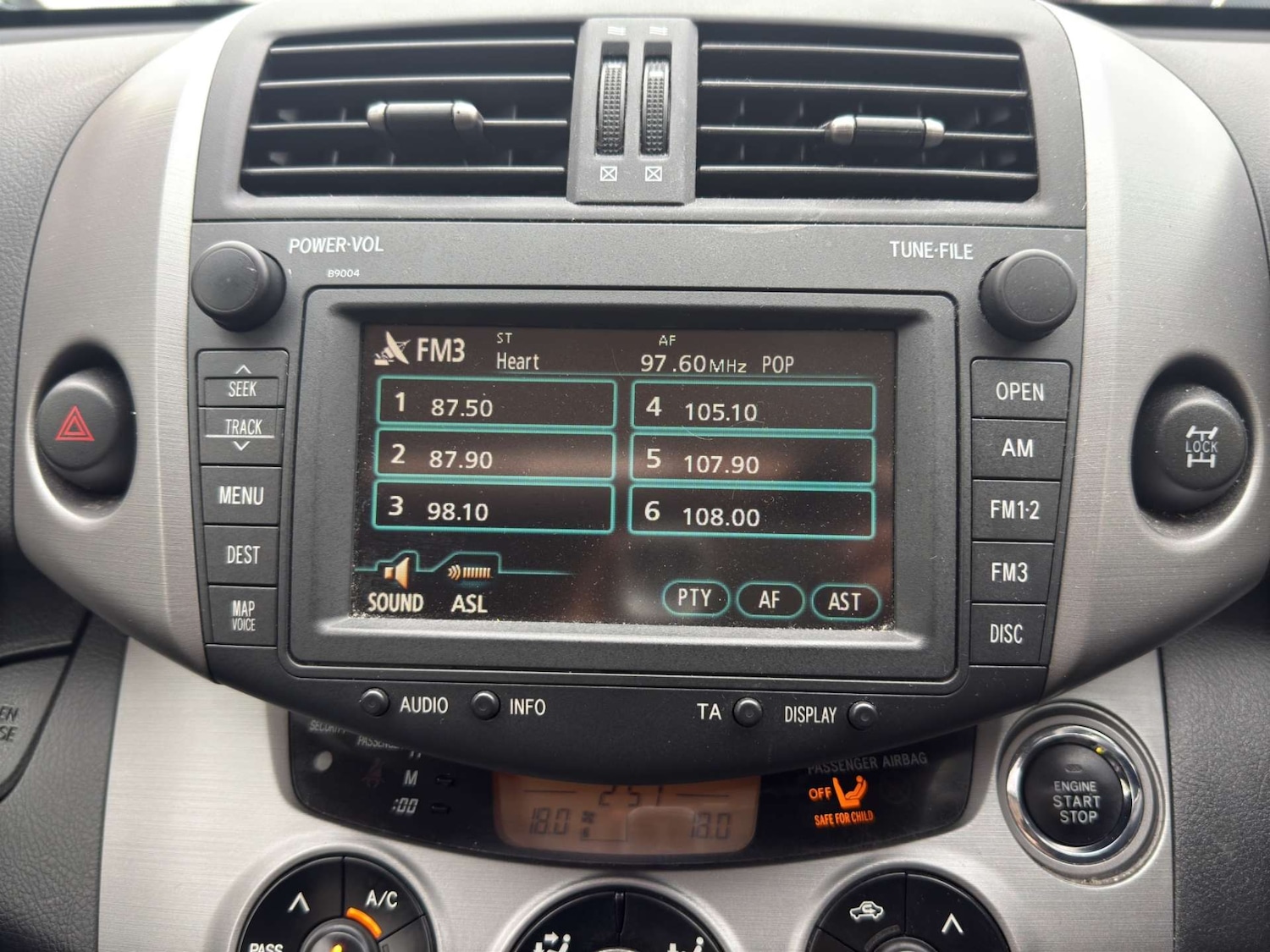 Used Toyota RAV4 2006 for sale - 78011916: Photo 26