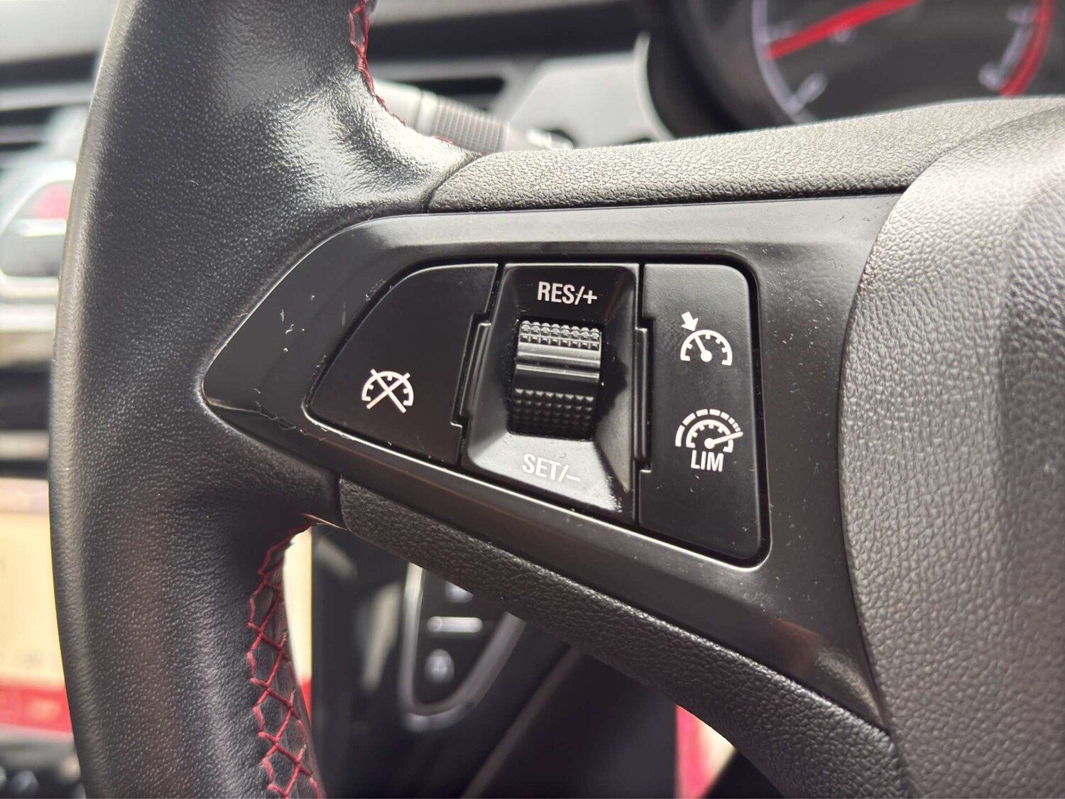 Used Vauxhall Corsa 2015 for sale - 76275281: Photo 31