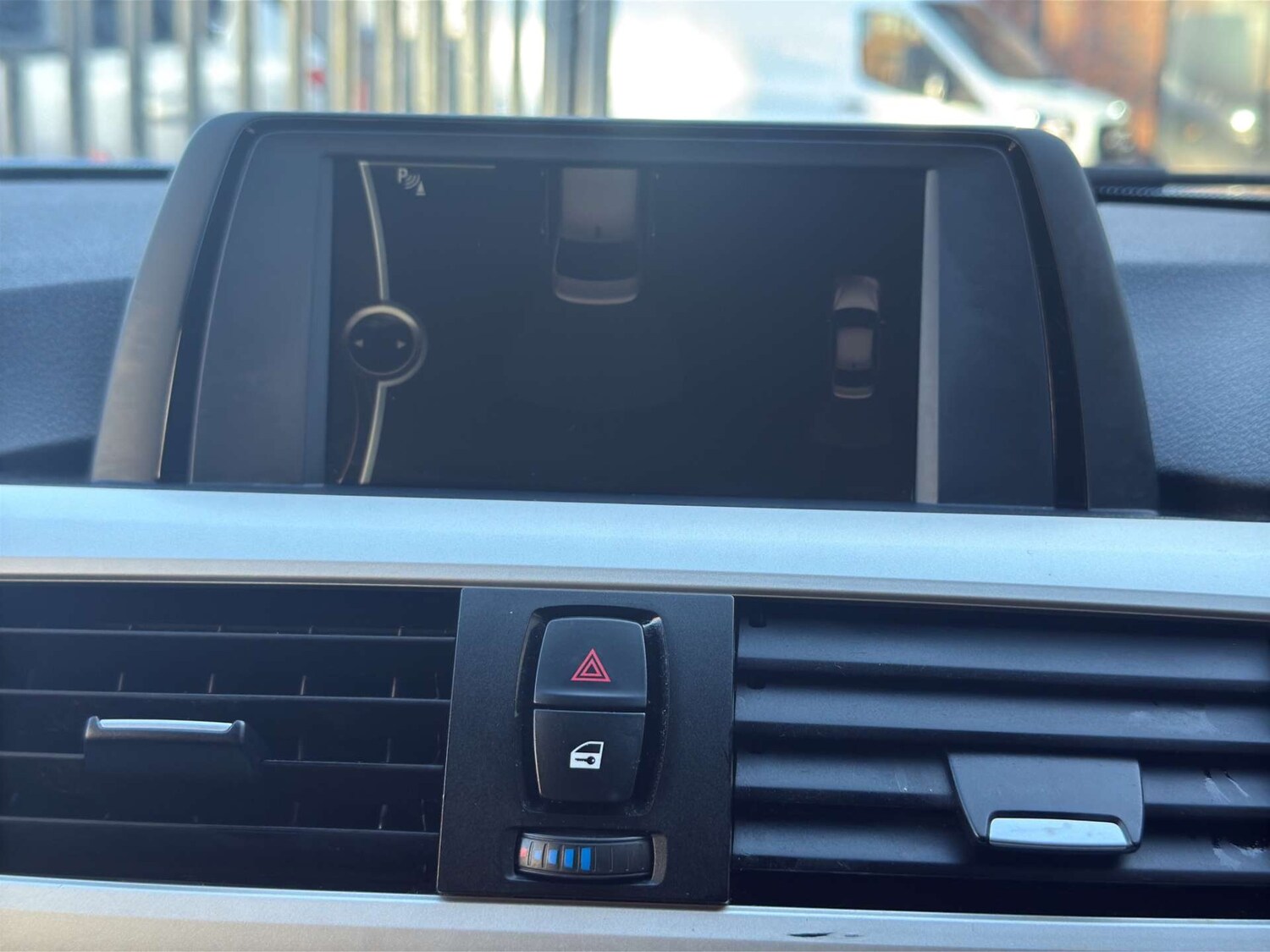 Used BMW 3 Series 2013 for sale - 77241509: Photo 32