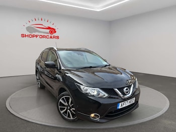 Used Nissan Qashqai 2017 for sale - 77735050: Photo