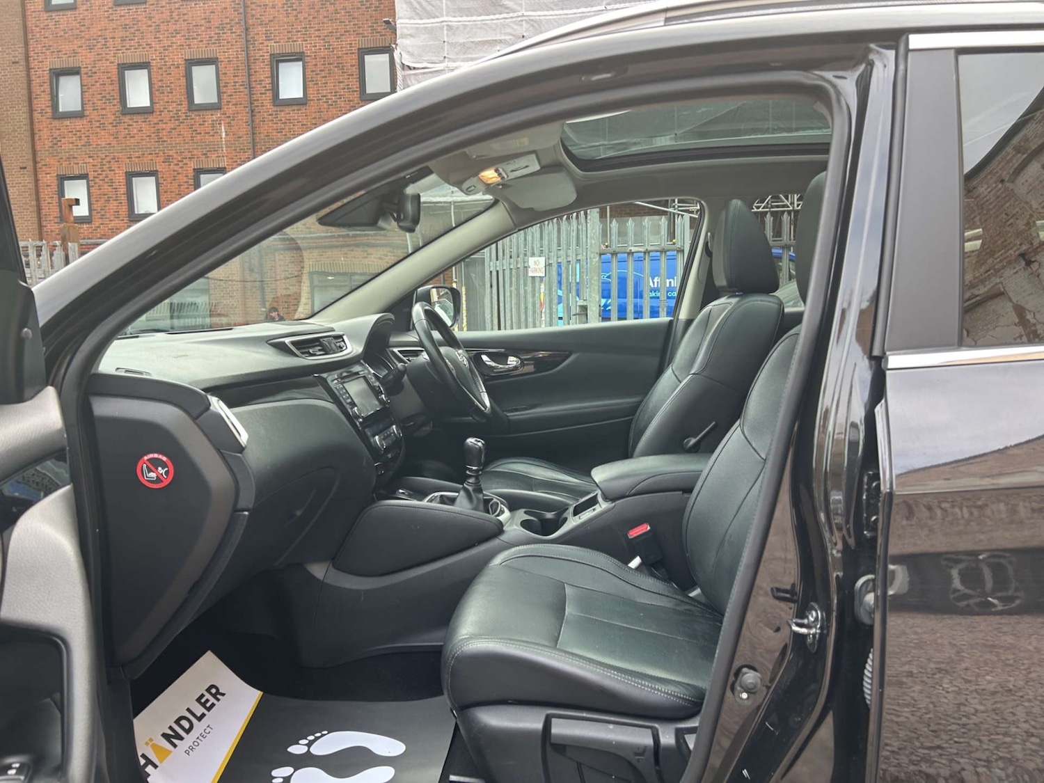 Used Nissan Qashqai 2017 for sale - 77735050: Photo 22