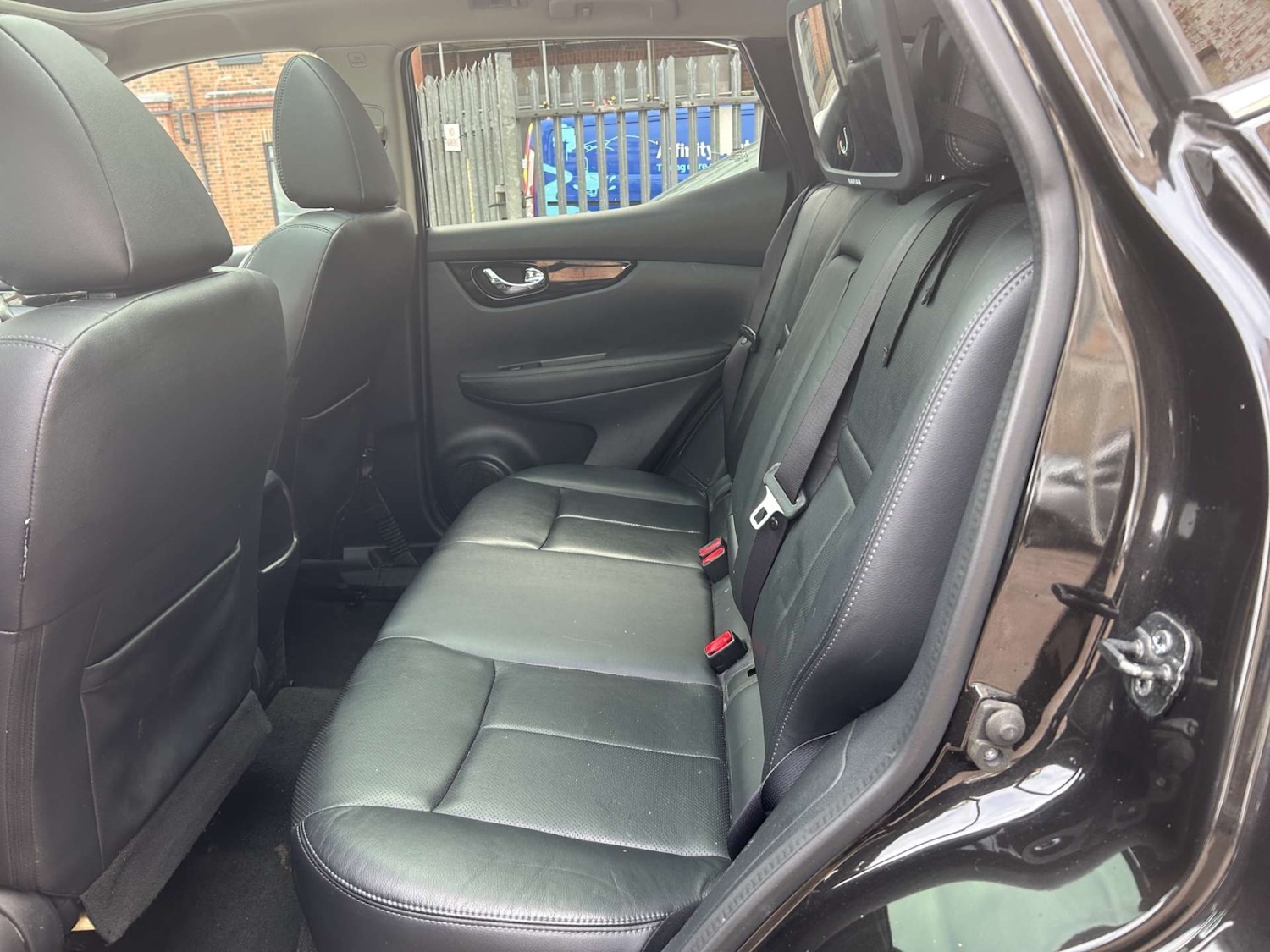 Used Nissan Qashqai 2017 for sale - 77735050: Photo 25