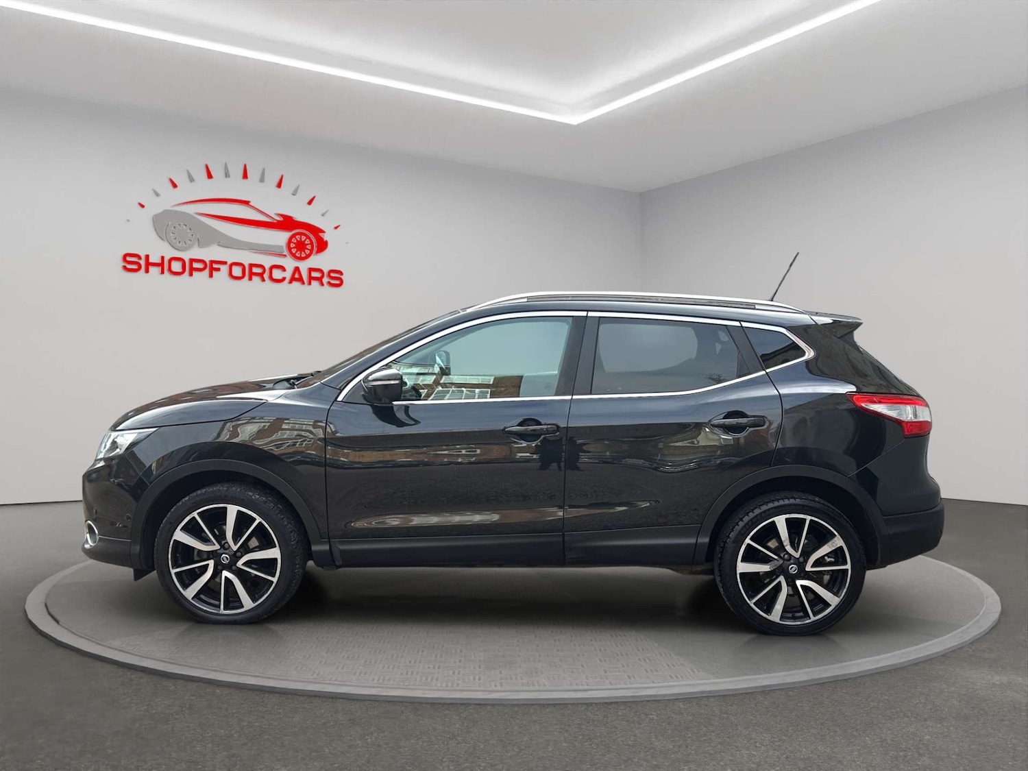 Used Nissan Qashqai 2017 for sale - 77735050: Photo 9