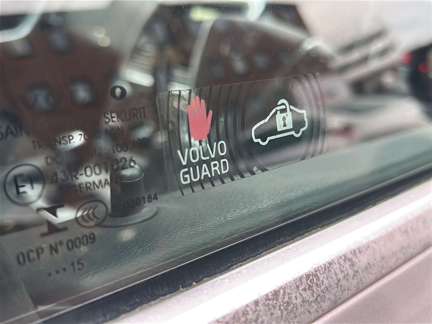 Used Volvo XC60 2015 for sale - 77080926: Photo 41